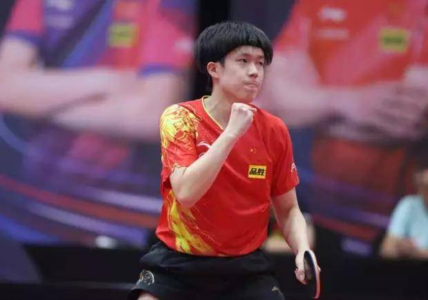 滑翔伞能够 滑翔伞能够